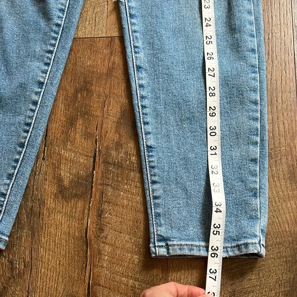 Levi’s Distressed Blue Jeans - Picture 7 of 7